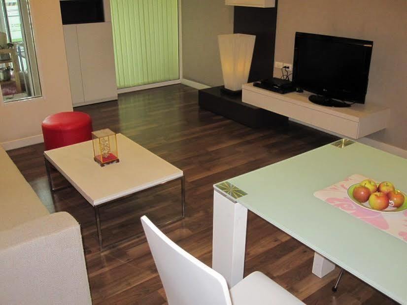 The Room @Sukhumvit79 Bangkok Extérieur photo